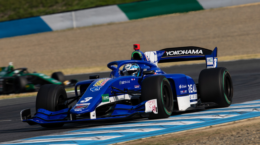 スーパー フーミュラ